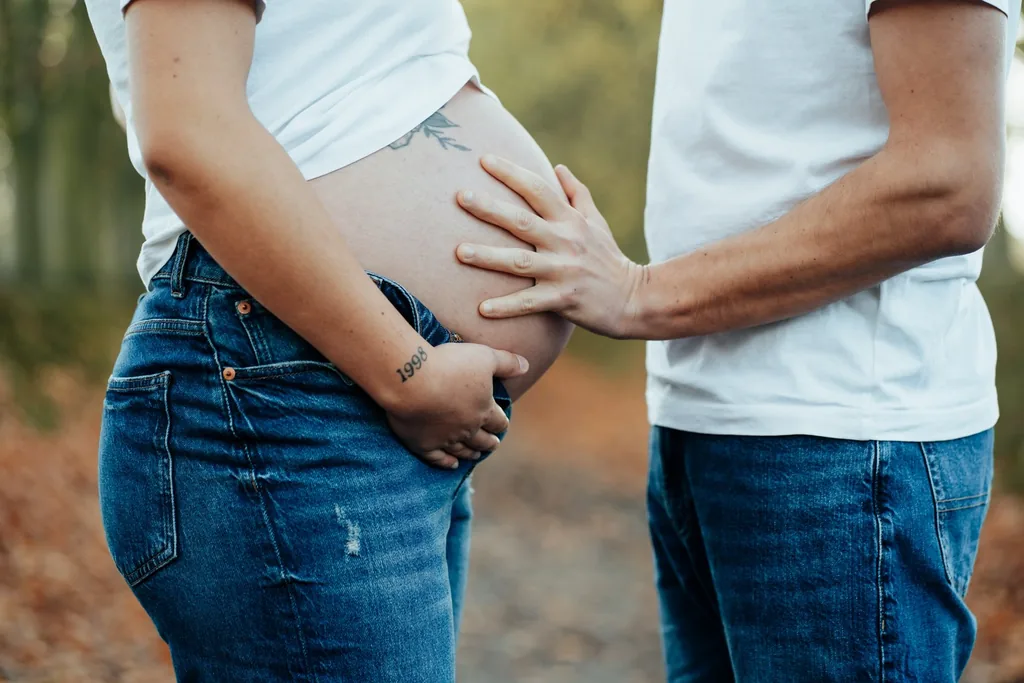Séance grossesse ou naissance en Normandie — Humanimal Photographie